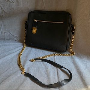 MARC JACOBS